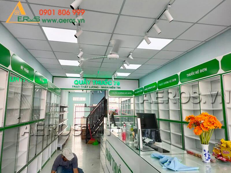Hình ảnh thi công tủ quầy nhà thuốc anh Đạo (Quầy thuốc 78) tại Chơn Thành, Bình Phước
