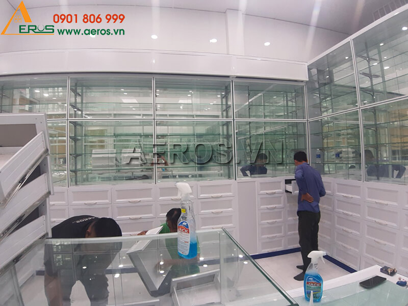 Hình ảnh thiết kế thi công nhà thuốc nhôm kính Hoàng Huy tại quận 6, TPHCM